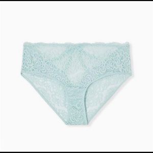 Torrid NWT simply lace hipster panty with bow cage back, size 1x